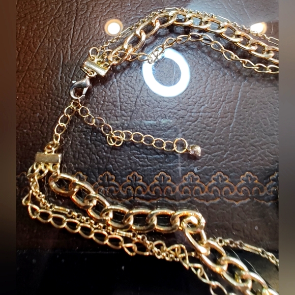 Elegant Triple Chain Gold Necklace - Picture 2 of 4